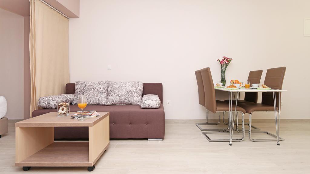 Apartments Hermes Tucepi Exterior photo